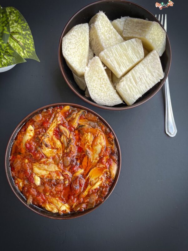 Yam(boiled or fried)&mackerel sauce